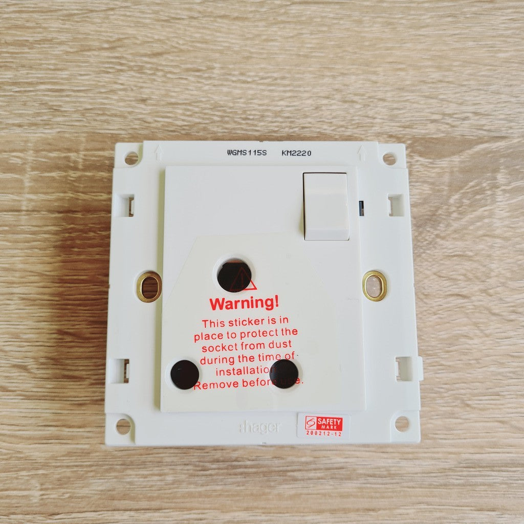 Hager WGMS115S 15A 1G Round Pin Switched Socket