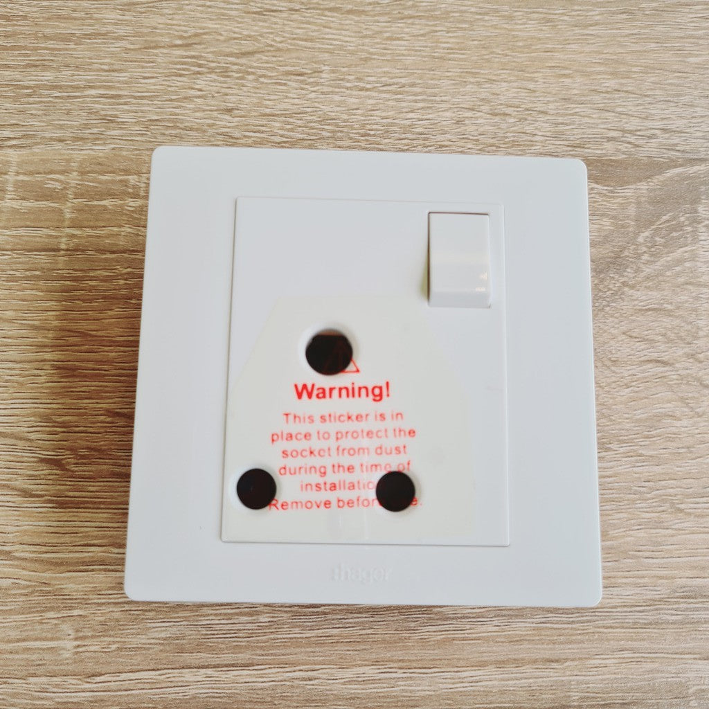 Hager WGMS115S 15A 1G Round Pin Switched Socket